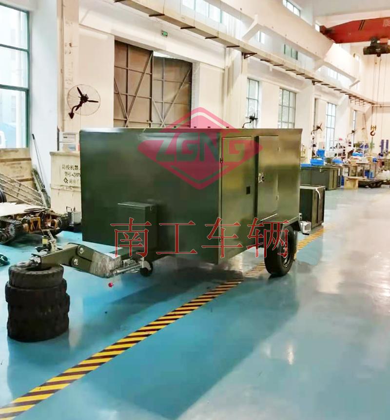 Robot uses 0.35-ton ATV box-type tool trailer