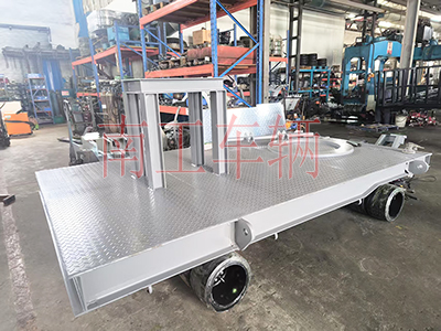 1759023209278750.jpg 5吨牵引平板拖车 带上装架2I.jpg